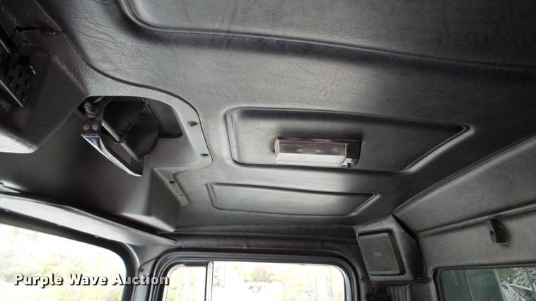 image for item DA2921 1999 Mack DM690S dump truck