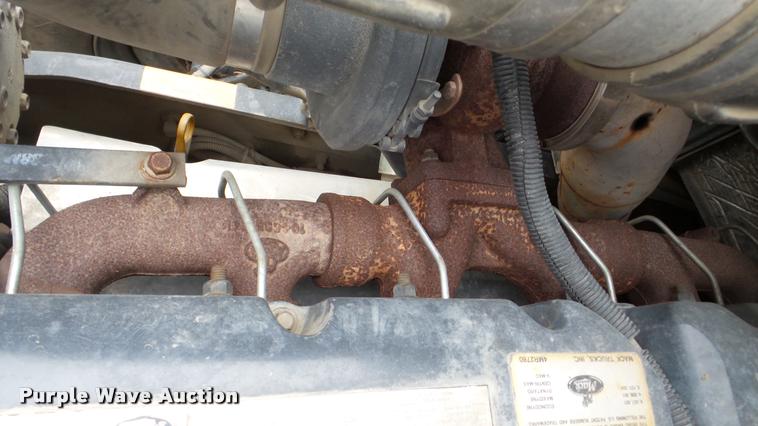 image for item DA2921 1999 Mack DM690S dump truck