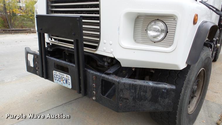 image for item DA2921 1999 Mack DM690S dump truck