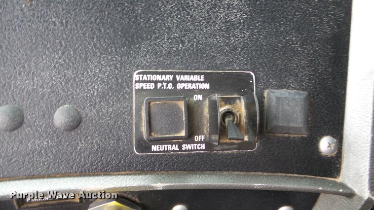 image for item DA2922 1999 Mack DM690S dump truck