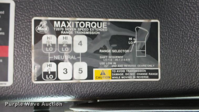 image for item DA2922 1999 Mack DM690S dump truck