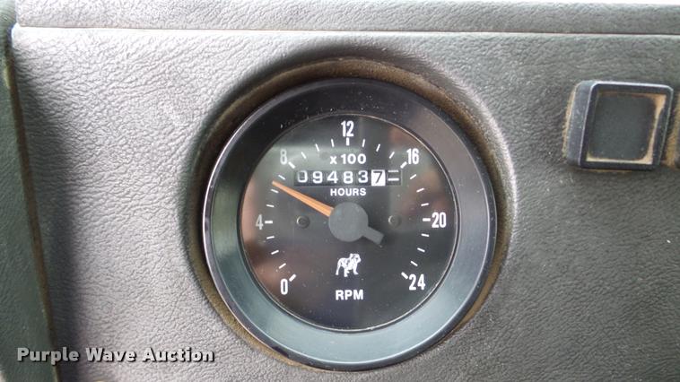 image for item DA2922 1999 Mack DM690S dump truck