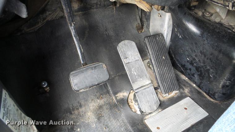 image for item DA2922 1999 Mack DM690S dump truck