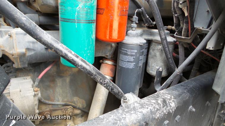 image for item DA2922 1999 Mack DM690S dump truck