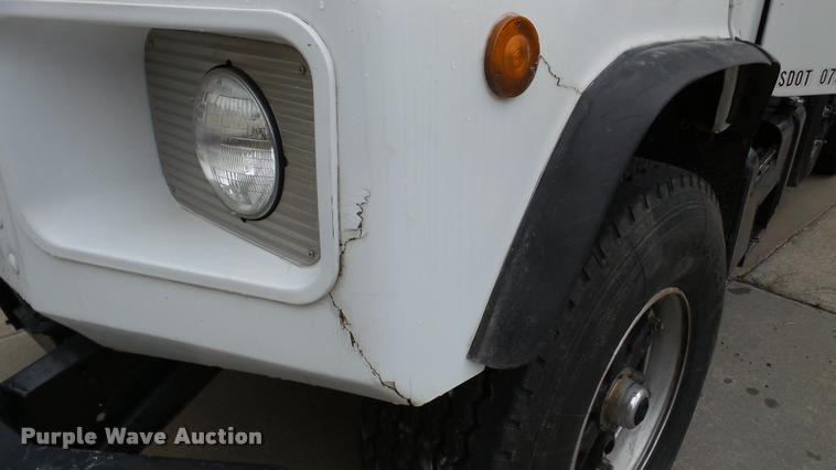 image for item DA2922 1999 Mack DM690S dump truck