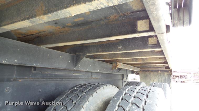 image for item DA2922 1999 Mack DM690S dump truck