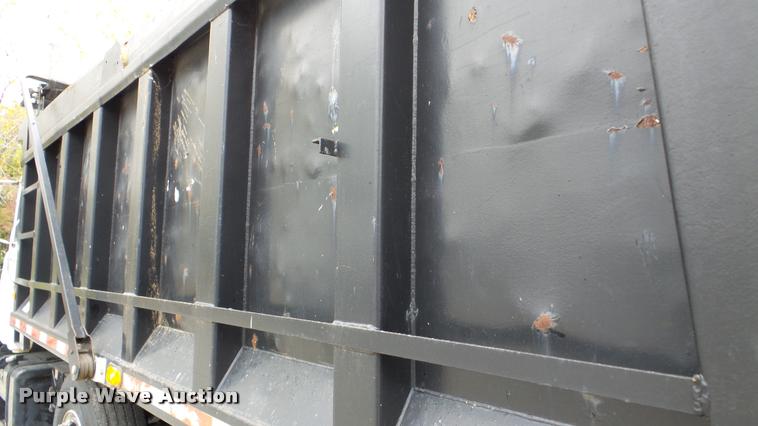 image for item DA2922 1999 Mack DM690S dump truck