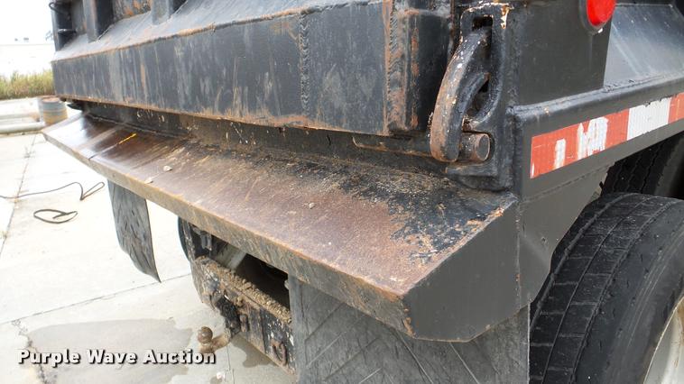 image for item DA2922 1999 Mack DM690S dump truck