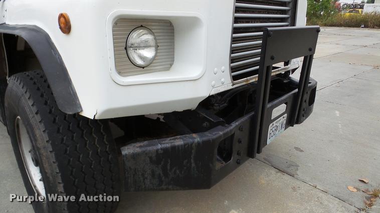 image for item DA2922 1999 Mack DM690S dump truck