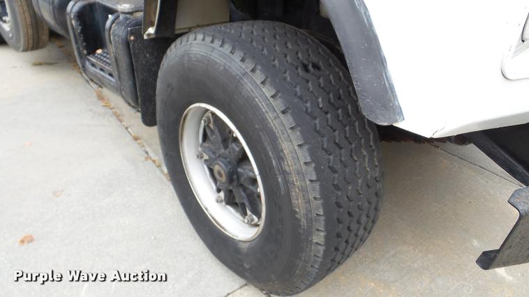 image for item DA2922 1999 Mack DM690S dump truck