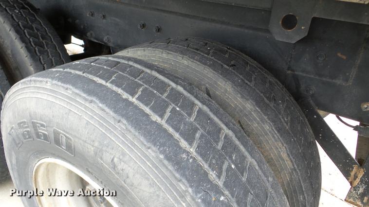 image for item DA2922 1999 Mack DM690S dump truck