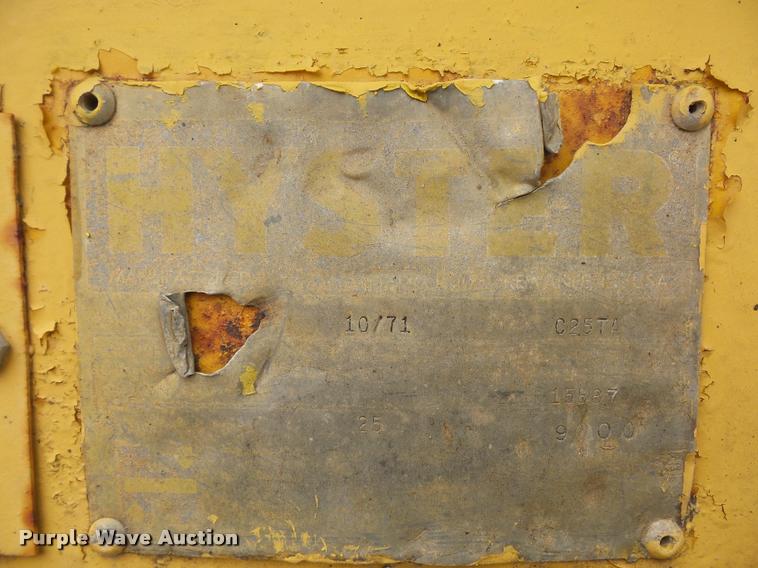 image for item DA2924 1971 Hyster C25TH equipment trailer