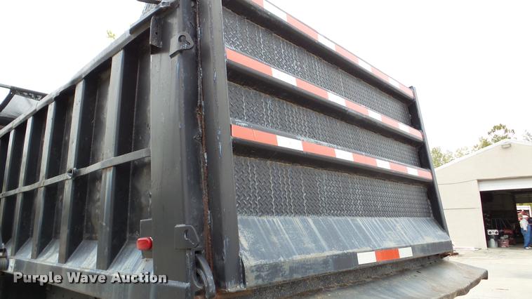 image for item DA2926 1984 Mack DM685S dump truck