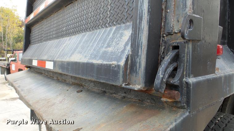 image for item DA2926 1984 Mack DM685S dump truck