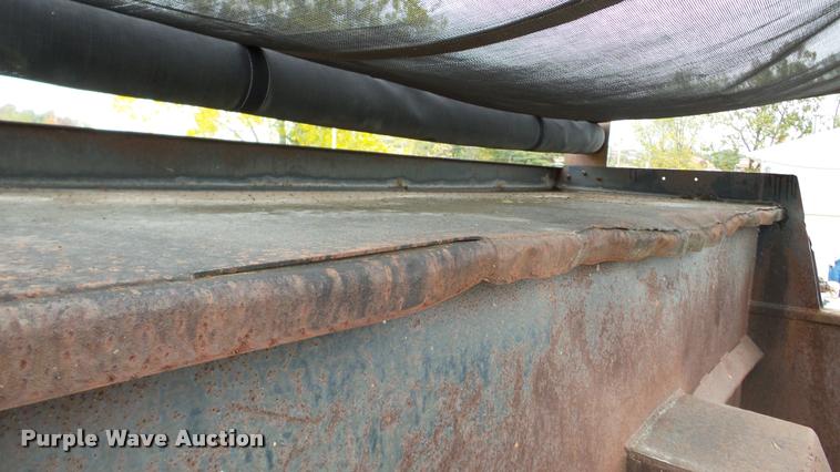 image for item DA2926 1984 Mack DM685S dump truck