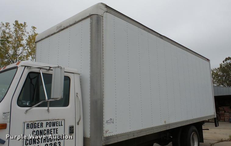 image for item DA2929 1992 International 4700 box truck