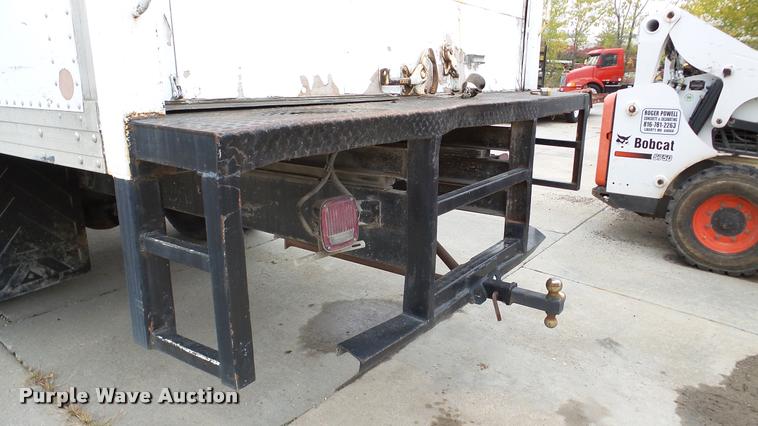 image for item DA2929 1992 International 4700 box truck