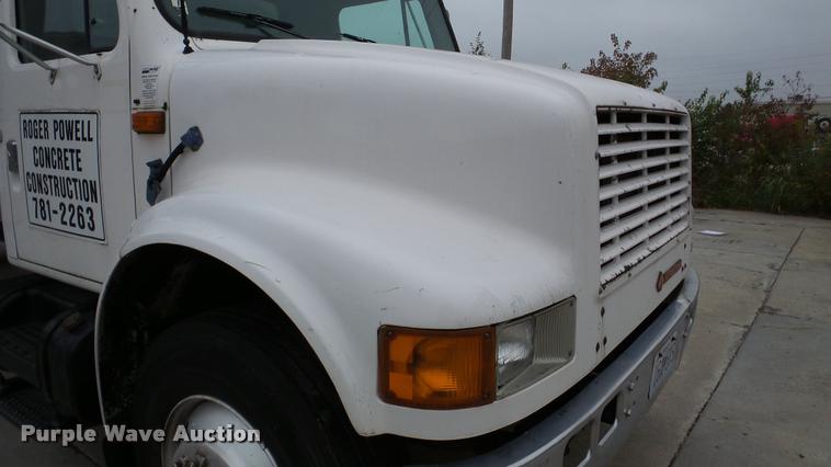 image for item DA2929 1992 International 4700 box truck