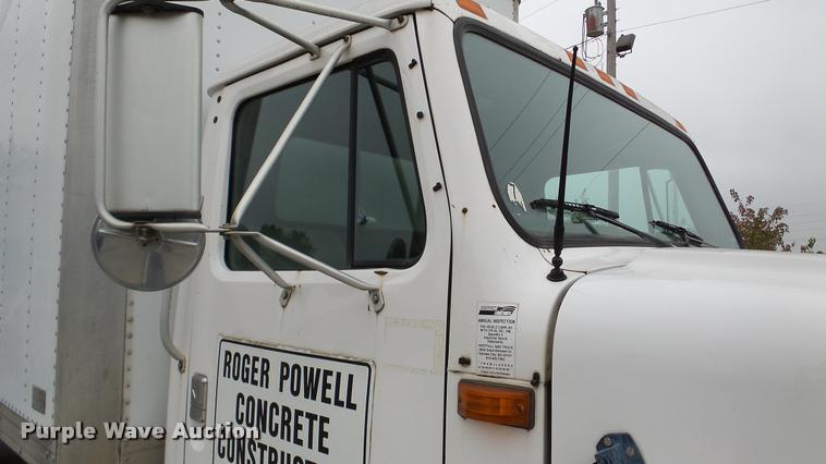 image for item DA2929 1992 International 4700 box truck