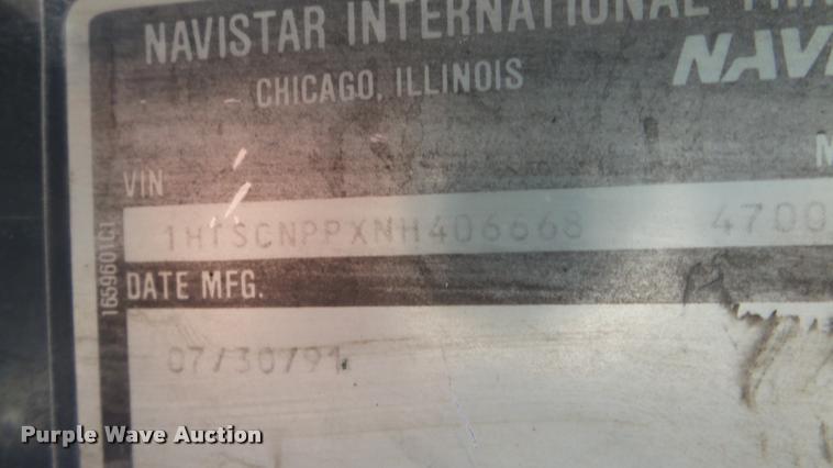 image for item DA2929 1992 International 4700 box truck