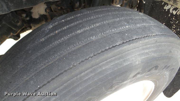 image for item DA2929 1992 International 4700 box truck