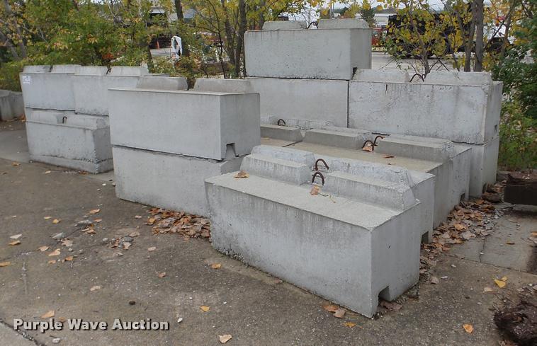 image for item DA2930 (20) wall blocks