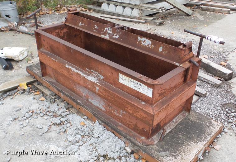 image for item DA2933 Wall block forms