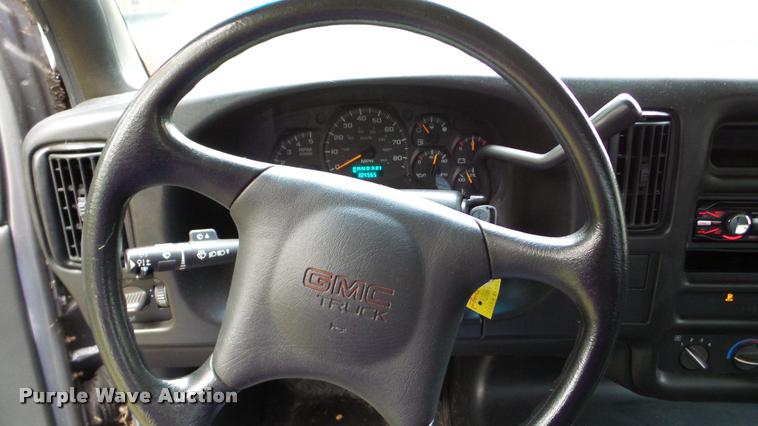 image for item DA8911 2009 GMC C5500 rollback truck