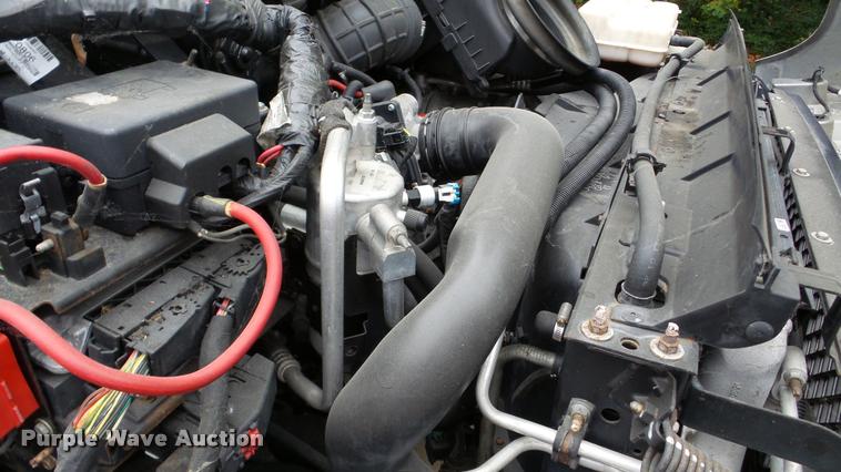 image for item DA8911 2009 GMC C5500 rollback truck