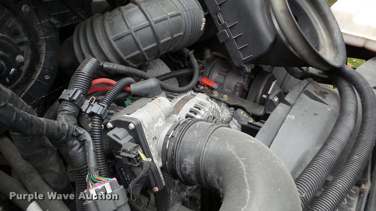 image for item DA8911 2009 GMC C5500 rollback truck