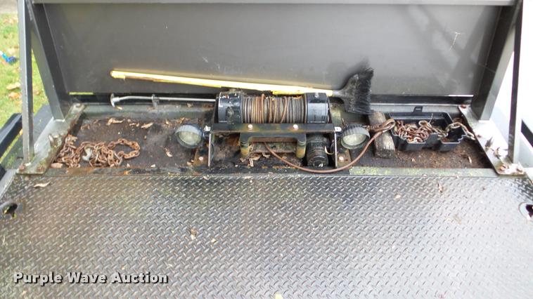 image for item DA8911 2009 GMC C5500 rollback truck