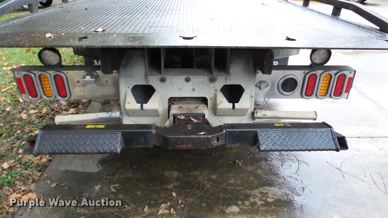 image for item DA8911 2009 GMC C5500 rollback truck