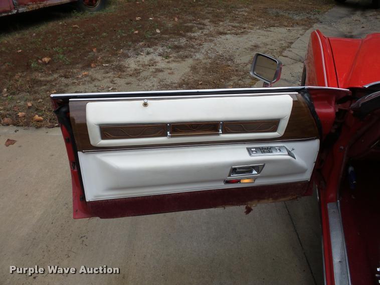image for item L4382 1975 Cadillac Eldorado convertible