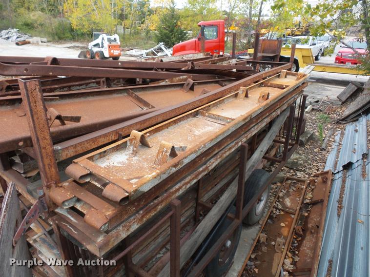 image for item L4389 (53) concrete curb forms
