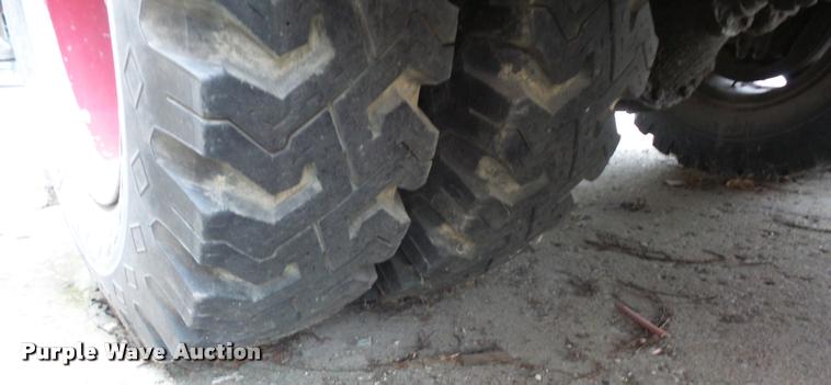 image for item L4390 1975 Ford fire truck