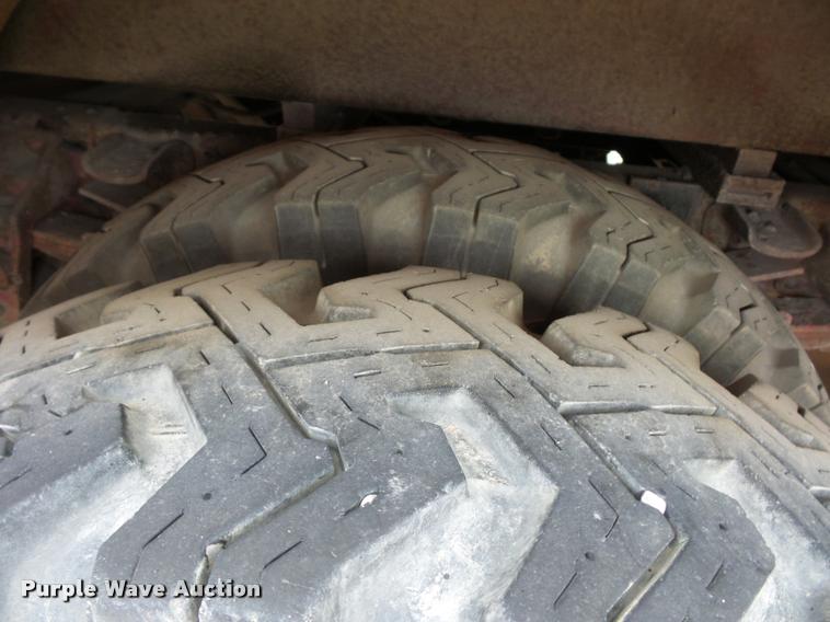 image for item L4390 1975 Ford fire truck