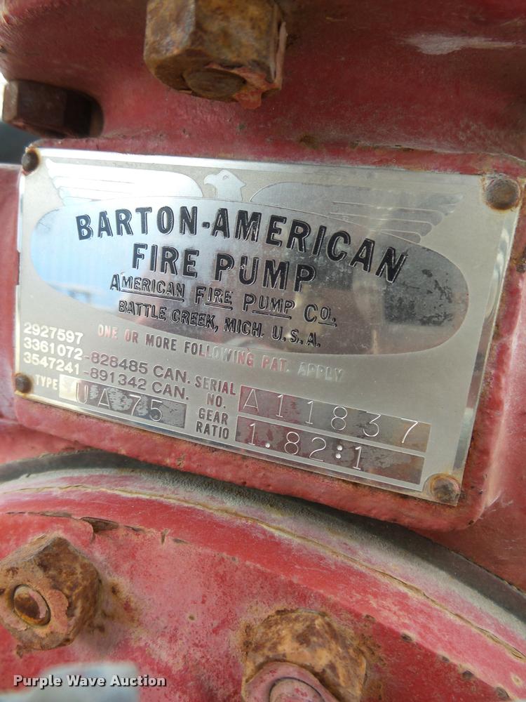 image for item L4390 1975 Ford fire truck