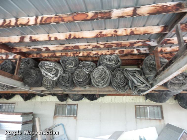 image for item L4393 Approximately 16 concrete blankets