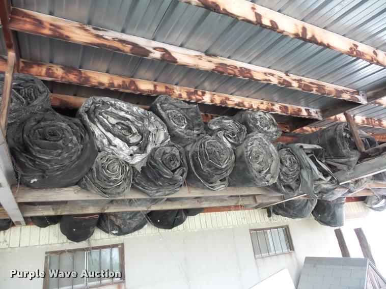 image for item L4393 Approximately 16 concrete blankets