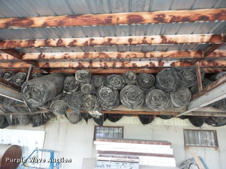 image for item L4394 Approximately 19 concrete blankets