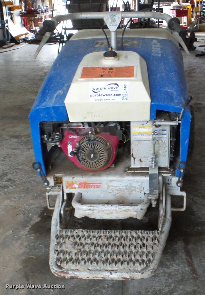 image for item L4407 Mud buggy