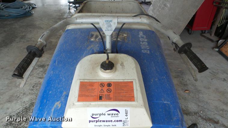 image for item L4407 Mud buggy