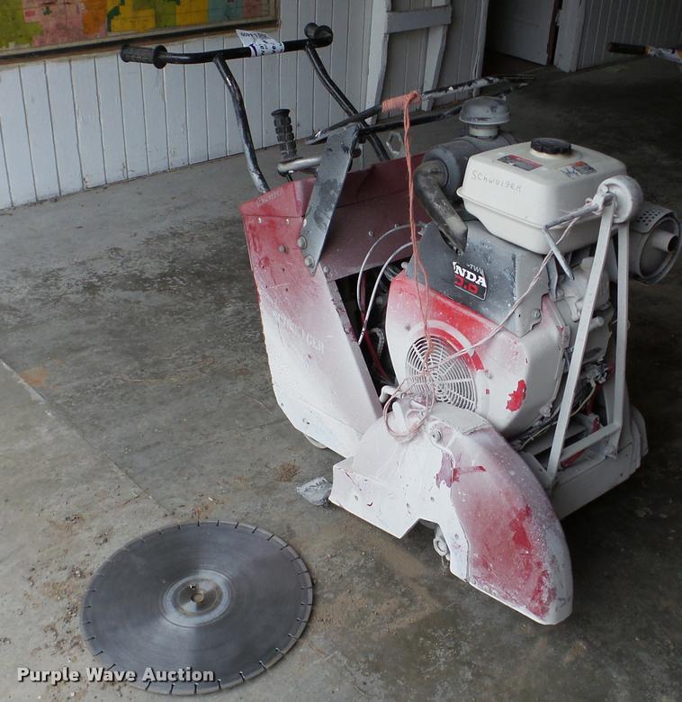 image for item L4409 MK concrete saw