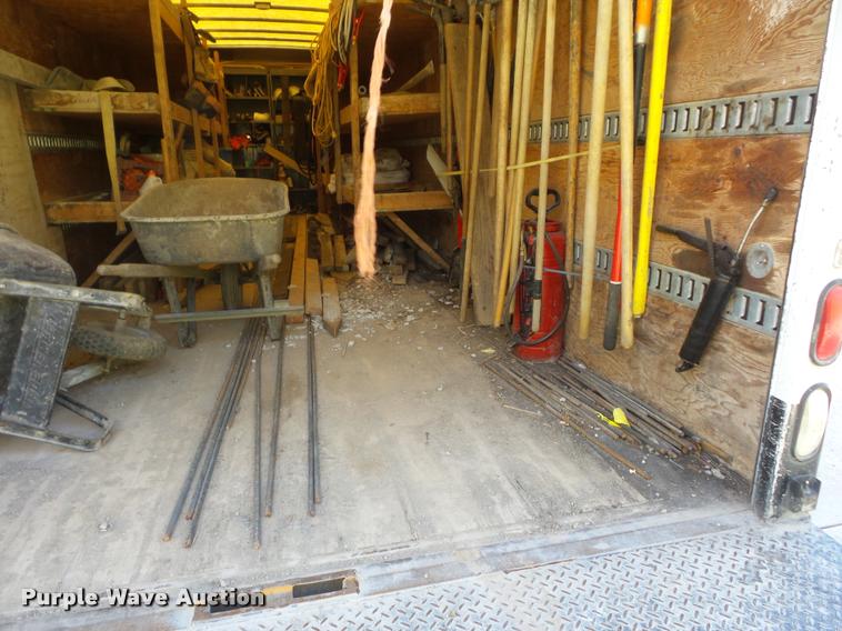 image for item L4413 2008 Ford F650 Super Duty box truck