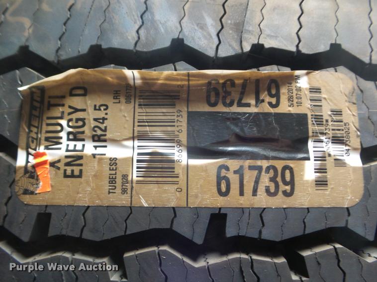 image for item AP9624 (8) Michelin X Multi Energy D 11R24.5 tires