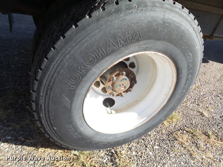 image for item BJ9311 2010 International DuraStar 4300 box truck