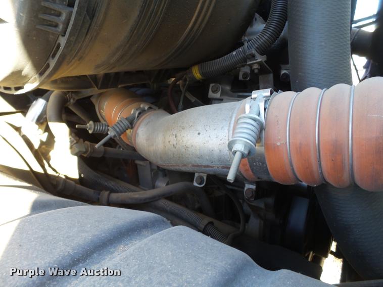 image for item BJ9311 2010 International DuraStar 4300 box truck