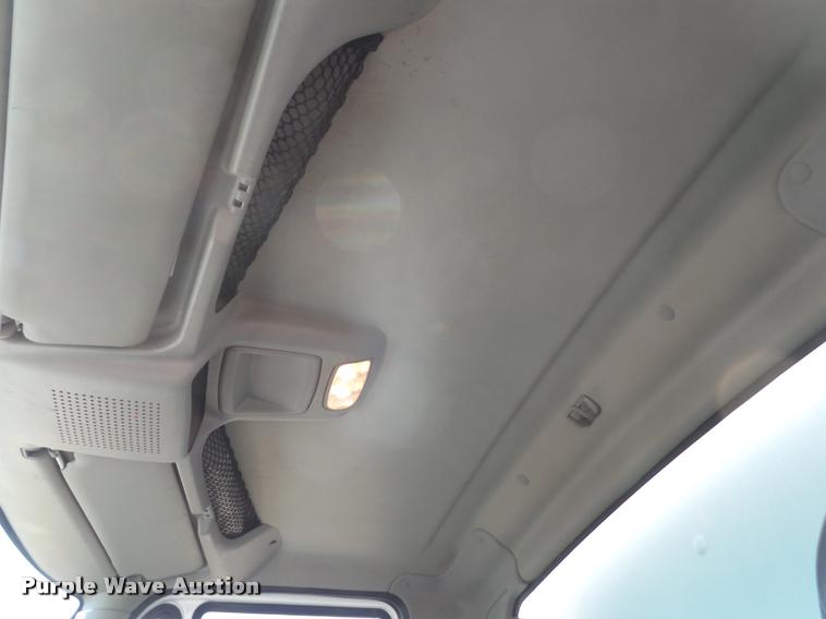 image for item BJ9311 2010 International DuraStar 4300 box truck