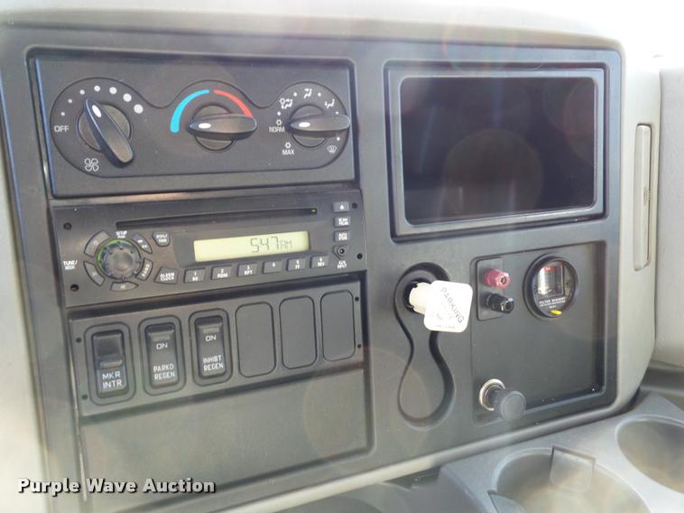 image for item BJ9311 2010 International DuraStar 4300 box truck