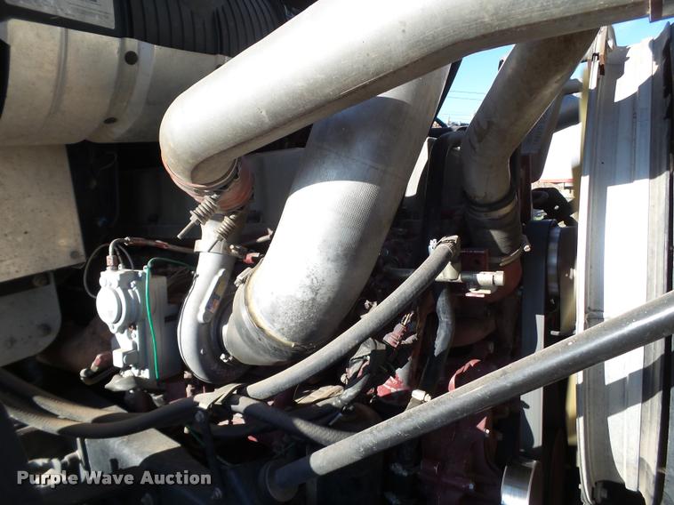 image for item BJ9312 2007 Mack CTP713 semi truck